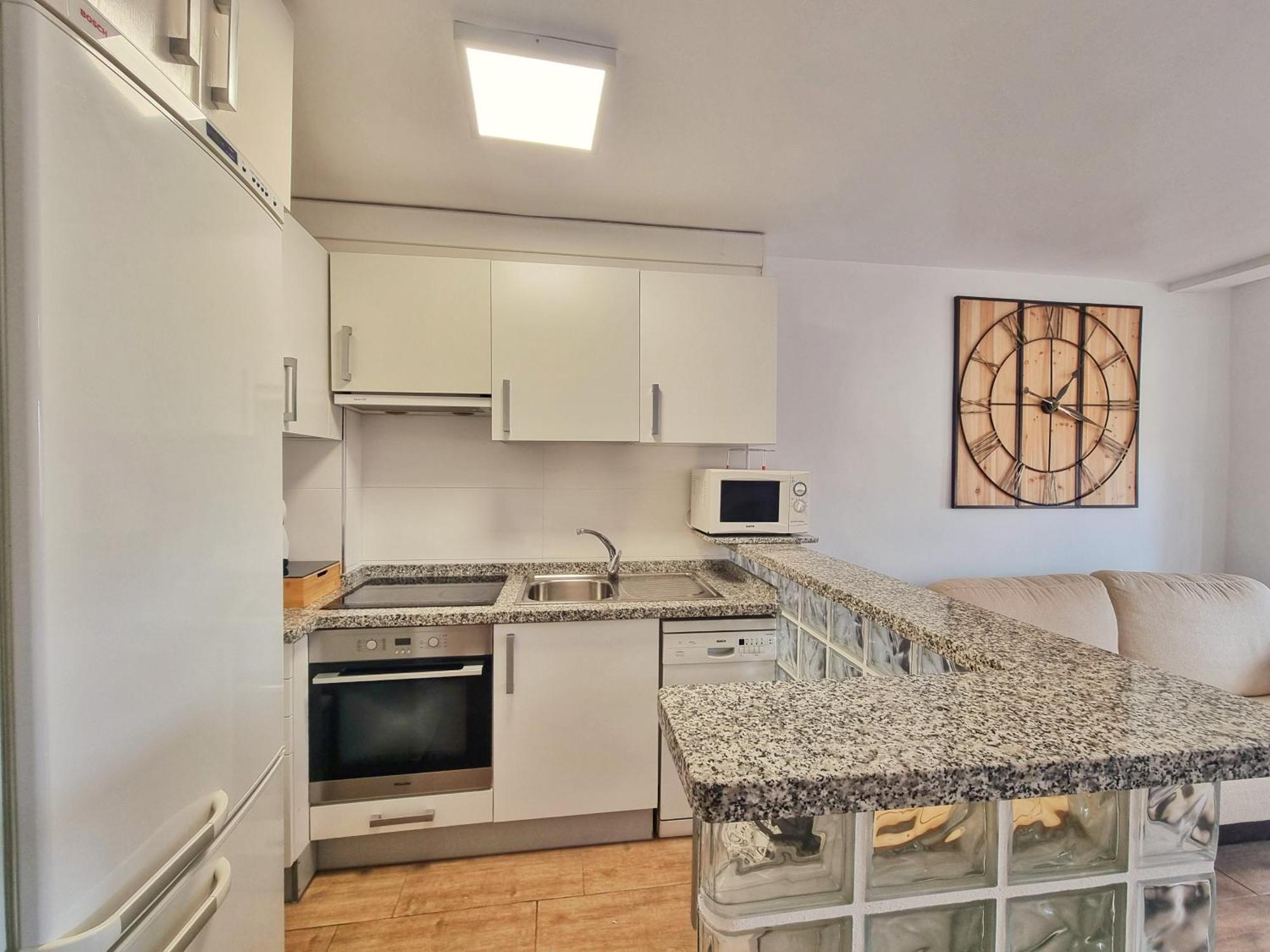 Apartment Apto Rayo De Sol, Primera Linea Playa, *